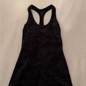 Lululemon camo cool racerback size 4